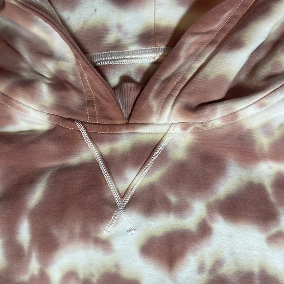 Lululemon All Yours Hoodie In Earth Dye Kangaroo Pocket Size - Picture 4 of 9